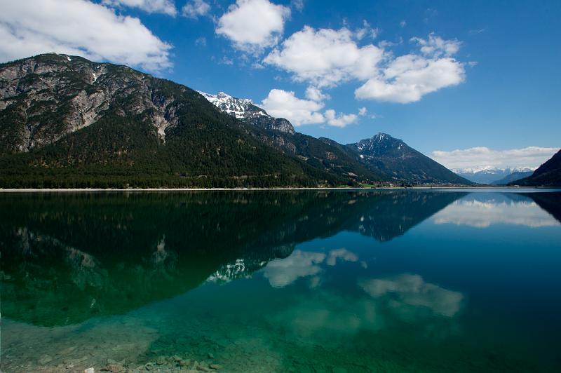 110417_T5186_Achensee.jpg - Blick von Pertisau Richtung Süden: Achensee, Maurach, Ebner Joch, Zillertaler Alpen