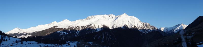 160317_0708_T06490_Nauders_hd.jpg - Blick von Nauders auf die Berge jenseits des Inns