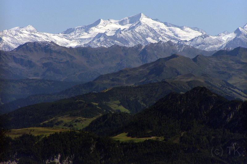 P9040065_030904_Guffert_WeisseBerge_cp.jpg - Blick vom Guffert Richtung Süden
