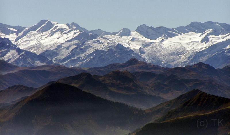 P9250043_030925_Scheffauer_WeisseBerge_cp.jpg - Blick vom Scheffauer Richtung Süden