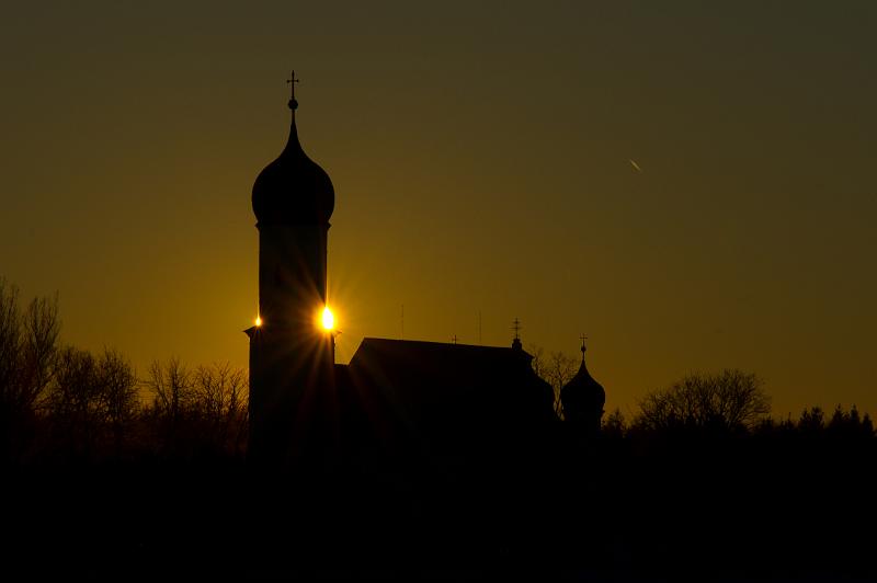 110116_T4103_StOttilie.jpg - Sonnenuntergang bei St. Ottilie