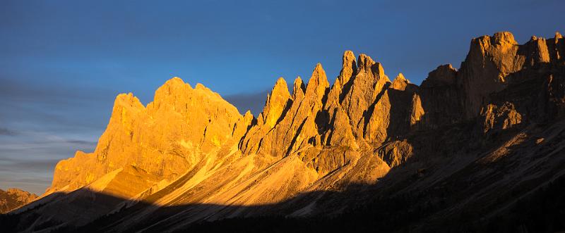 130922_1902_T02290_StUlrich_Brogles_hd.jpg - Oberhalb der Broglesalm: Geisslerspitzen