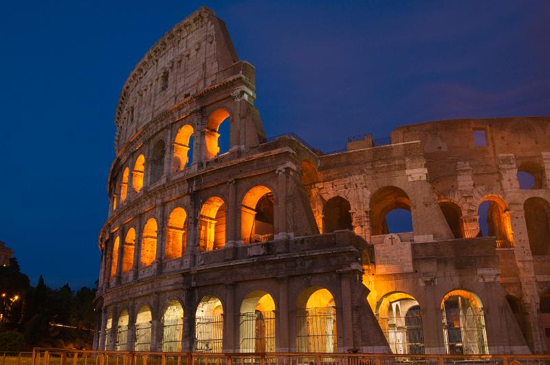 120508_2042_T01761_Rom.jpg - Colosseo