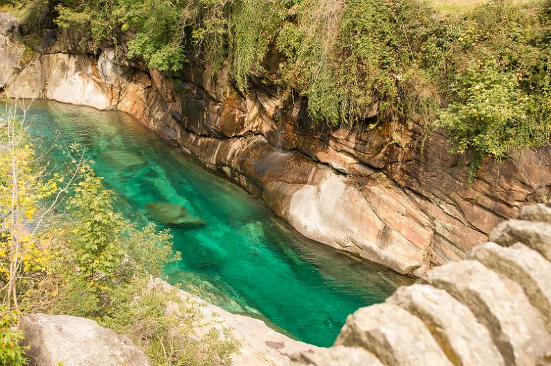 170923_1153_T09897_ValVerzasca_hd.jpg - Val Verzasca zwischen Piee (Brione) und Lavertezzo
